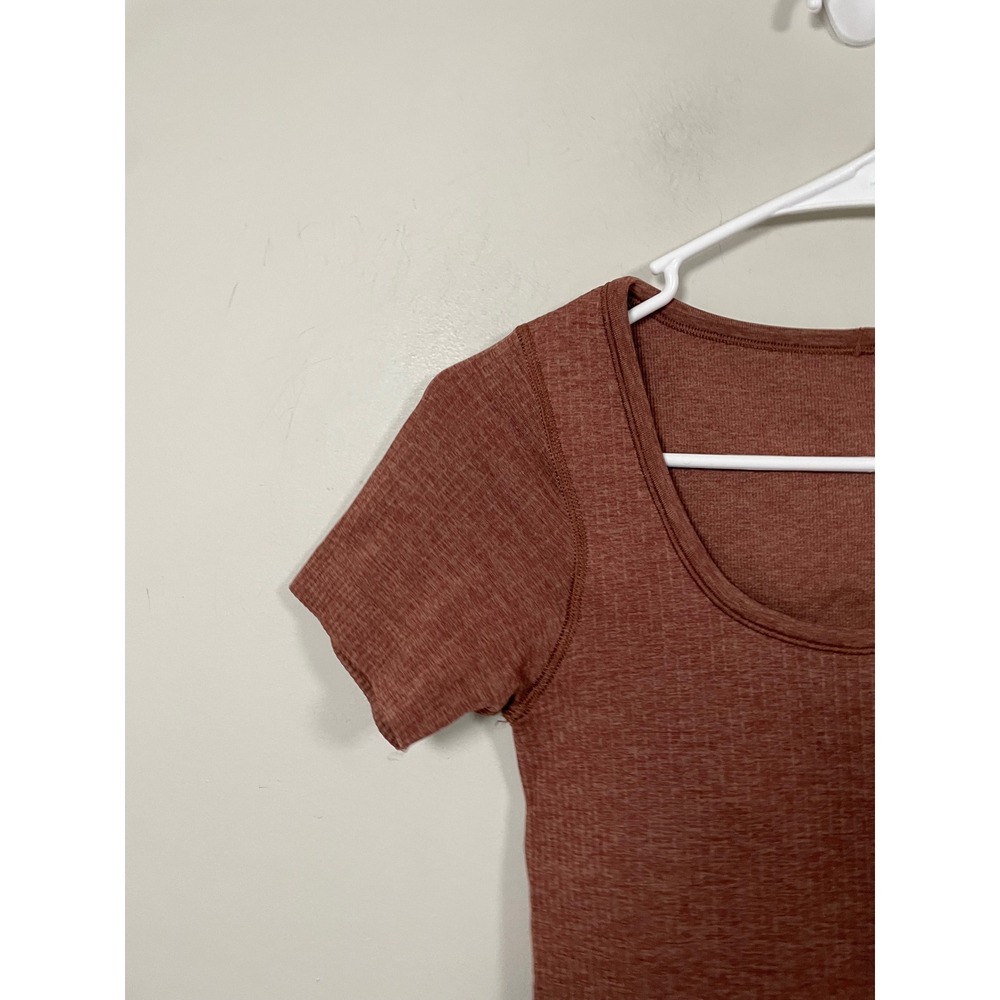 Lululemon‎ Ebb to Street Short Sleeve Shirt in Ancient Copper Size 4 Athleisure - Picture 3 of 7